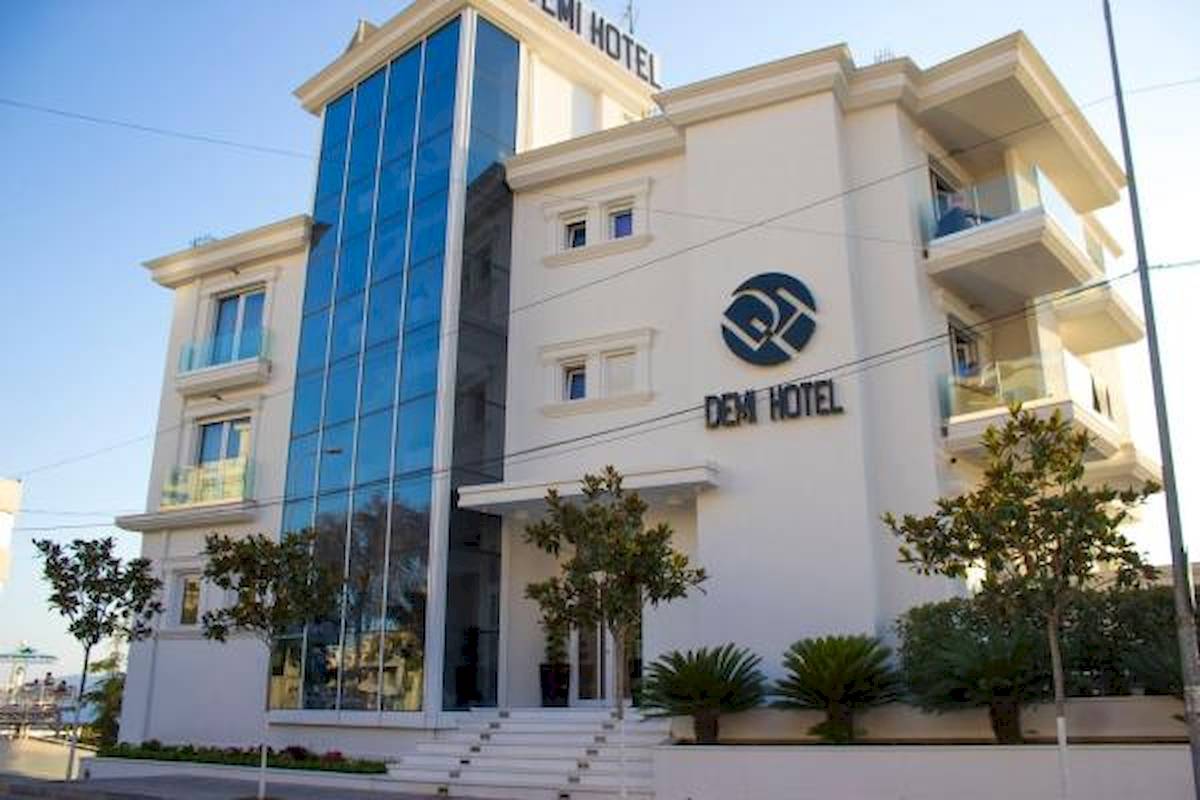 Demi Hotel in Saranda