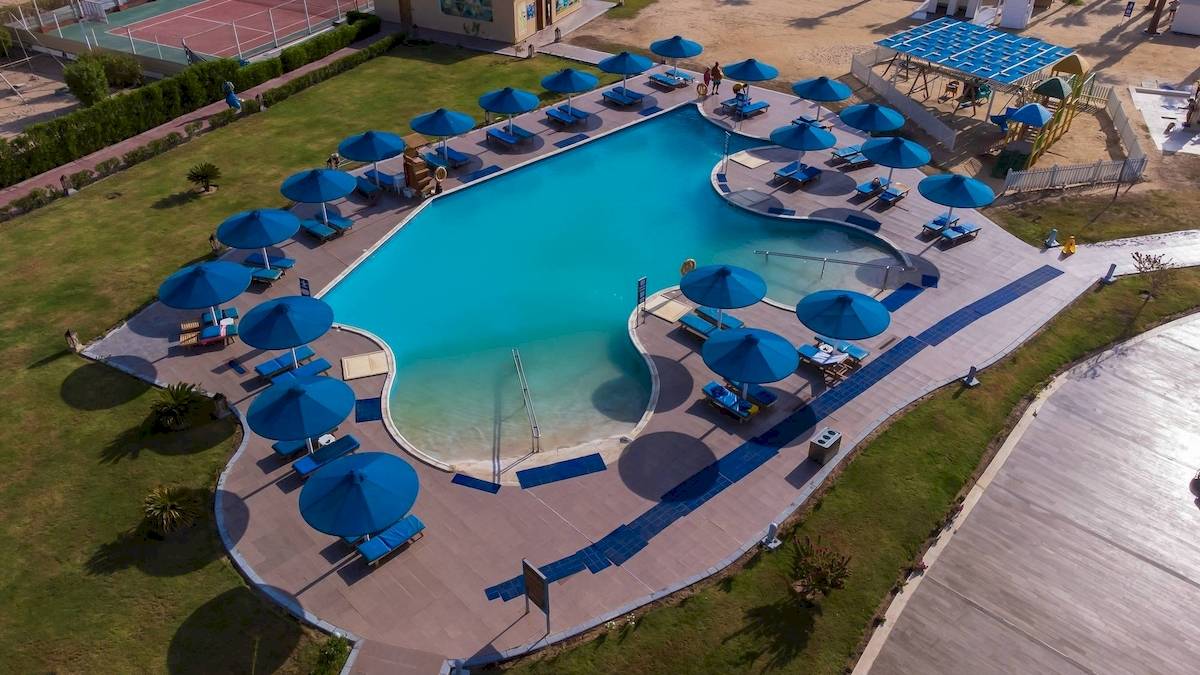 Amwaj Beach Club Hotel