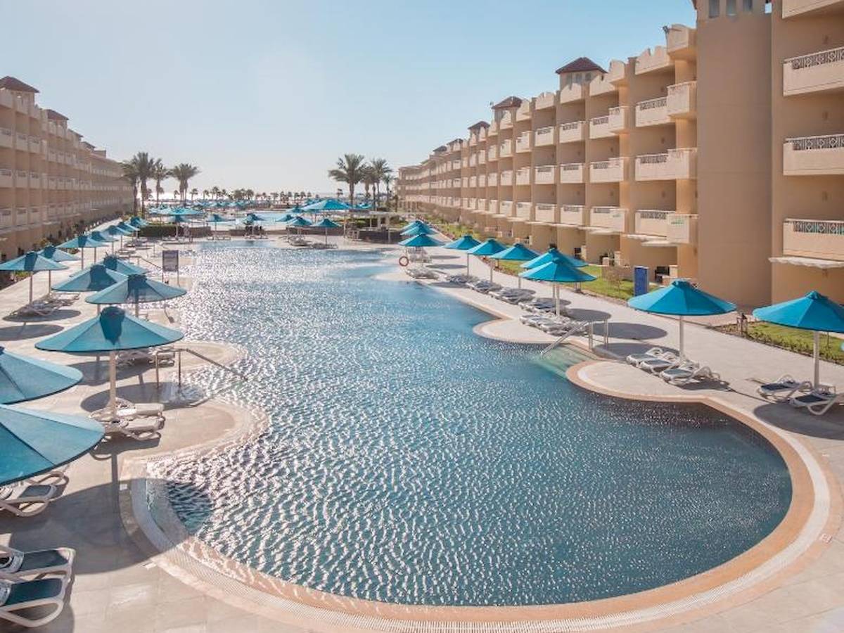 Amwaj Beach Club Hotel