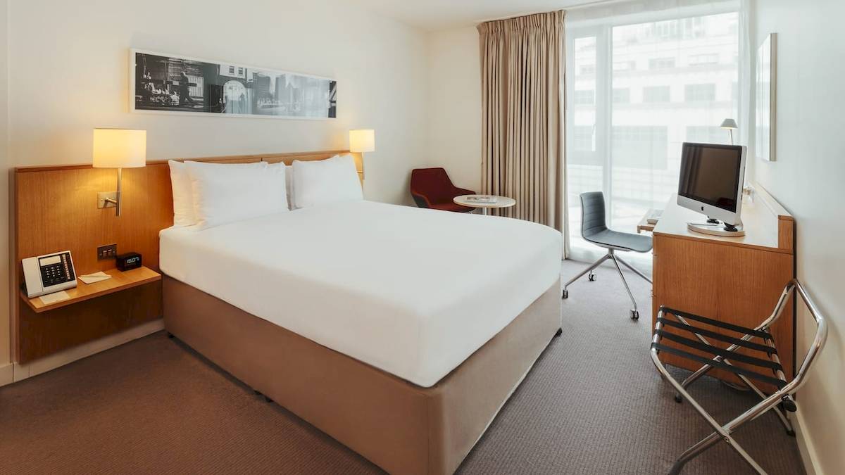 DoubleTree by Hilton Tower of London