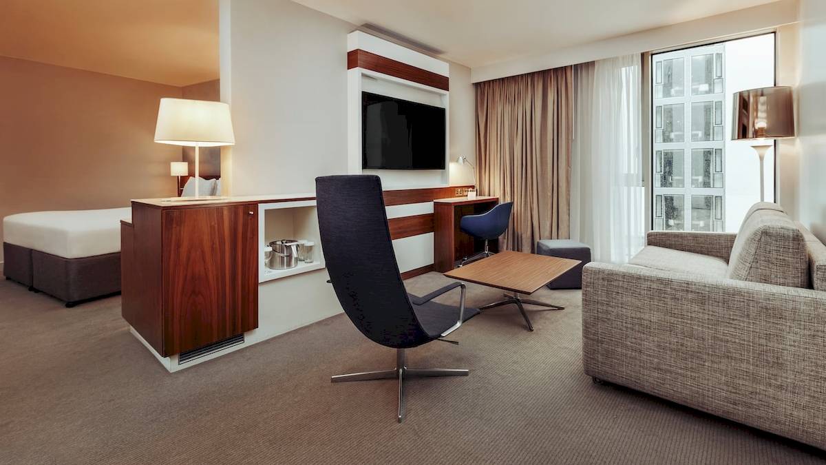 DoubleTree by Hilton Tower of London