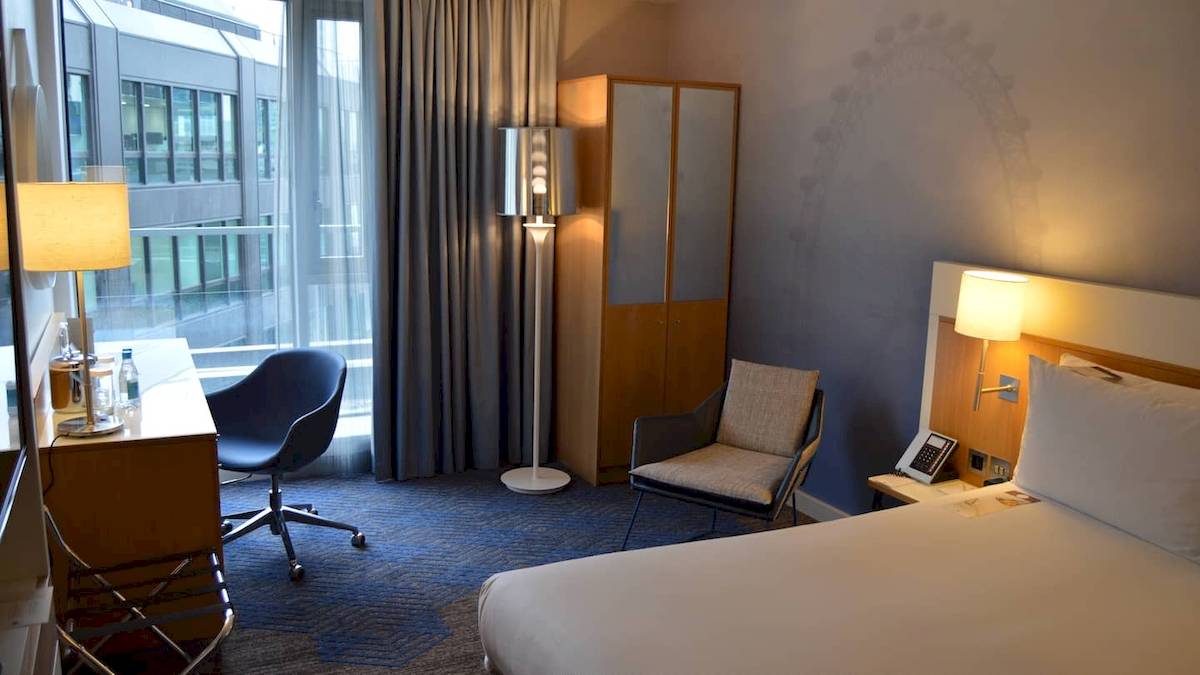 DoubleTree by Hilton Tower of London