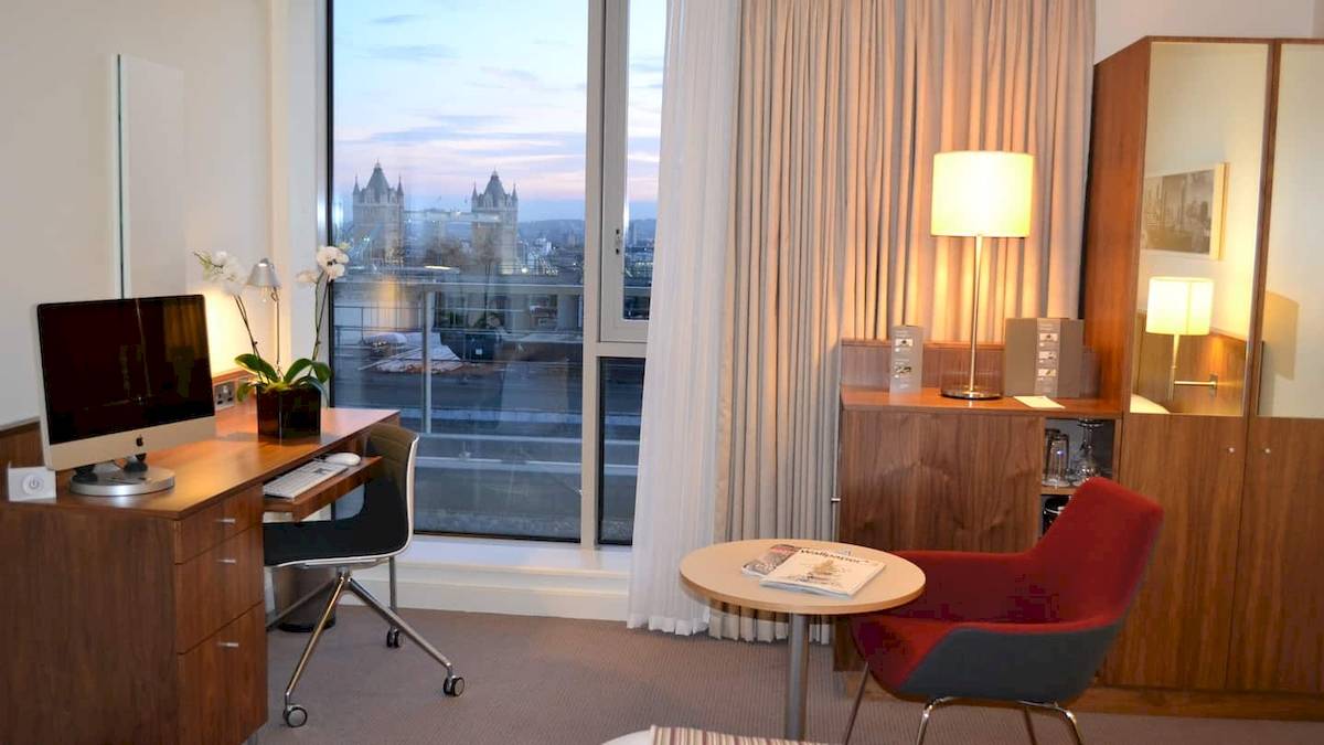 DoubleTree by Hilton Tower of London