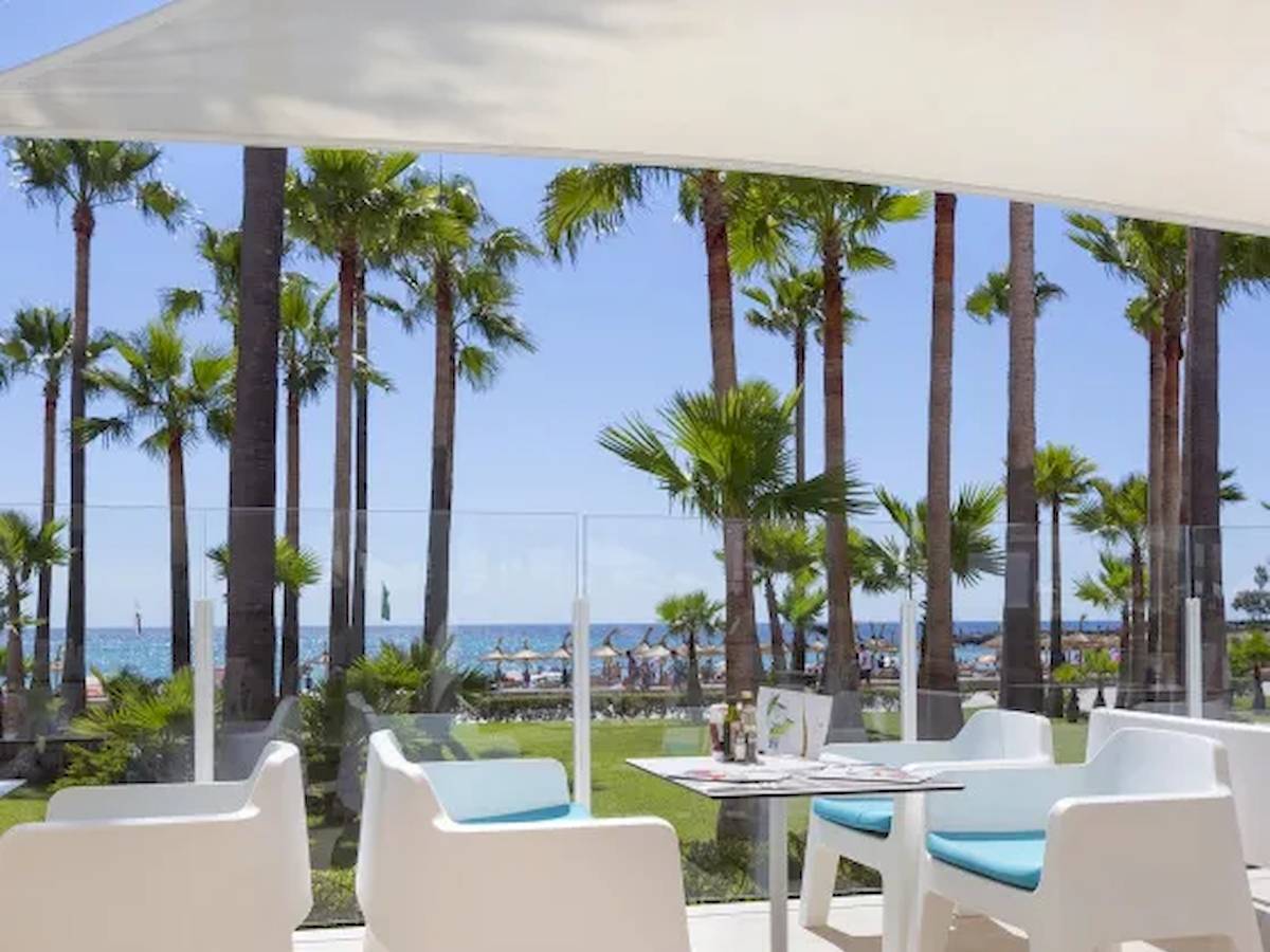 Hotel Mediterráneo in Sa Coma