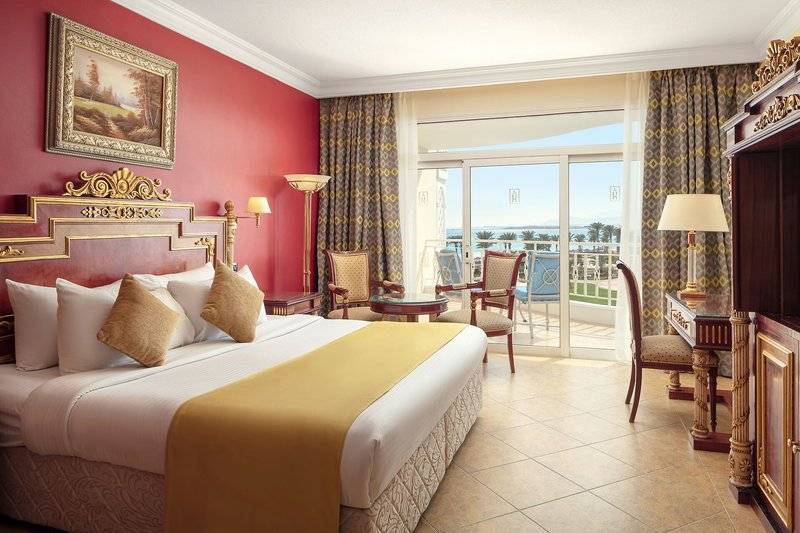 Palm Royale Soma Bay