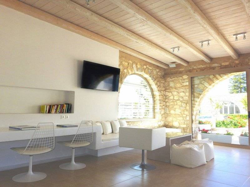 Amaryllis Paros Beach Hotel