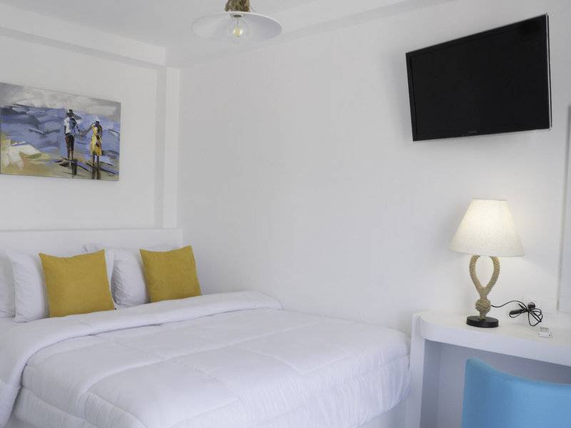 Amaryllis Paros Beach Hotel
