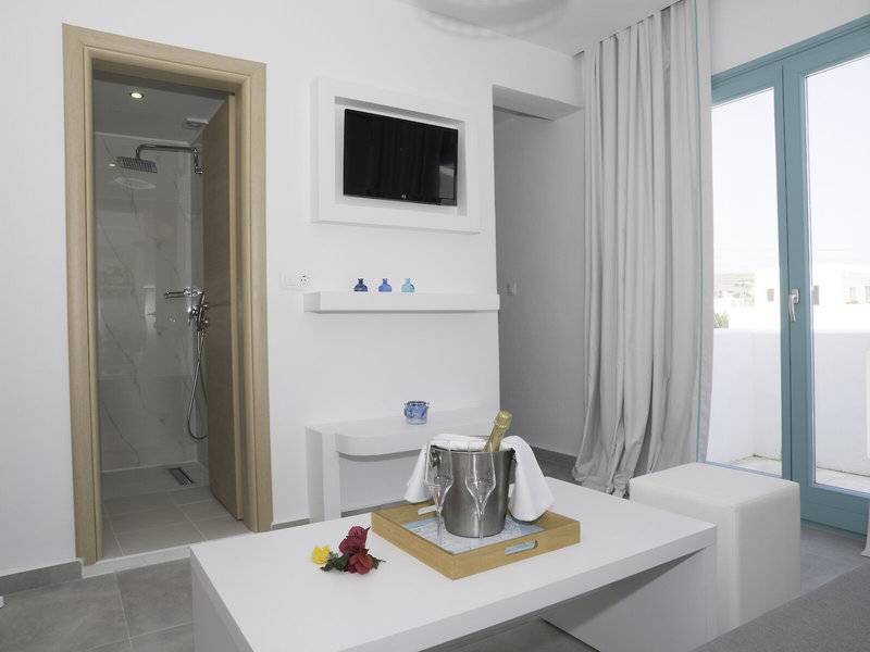 Amaryllis Paros Beach Hotel