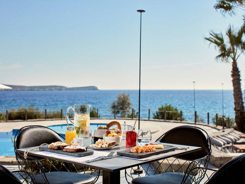Poseidon of Paros Hotel & Spa in Paros