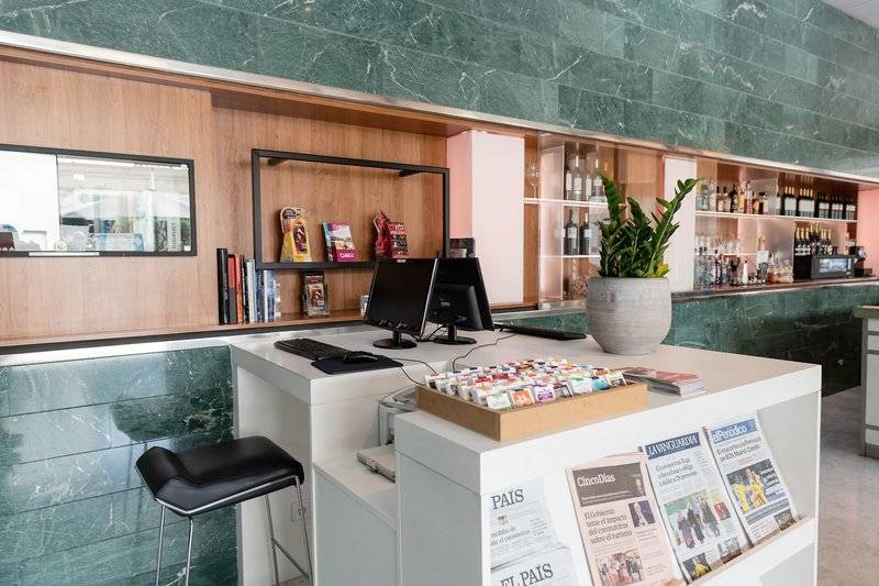 Atenea Barcelona Aparthotel in Barcelona