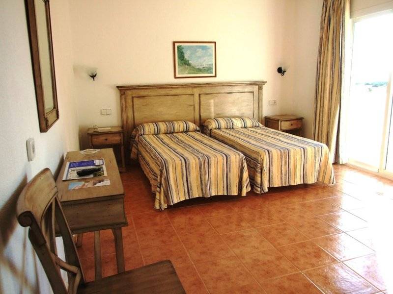 Roca Plana Hotel - Formentera