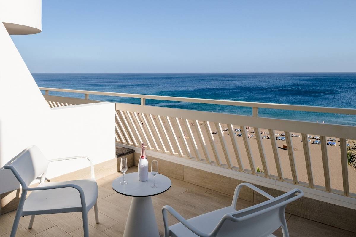 Plus Fariones Suite Hotel - Puerto Del Carmen
