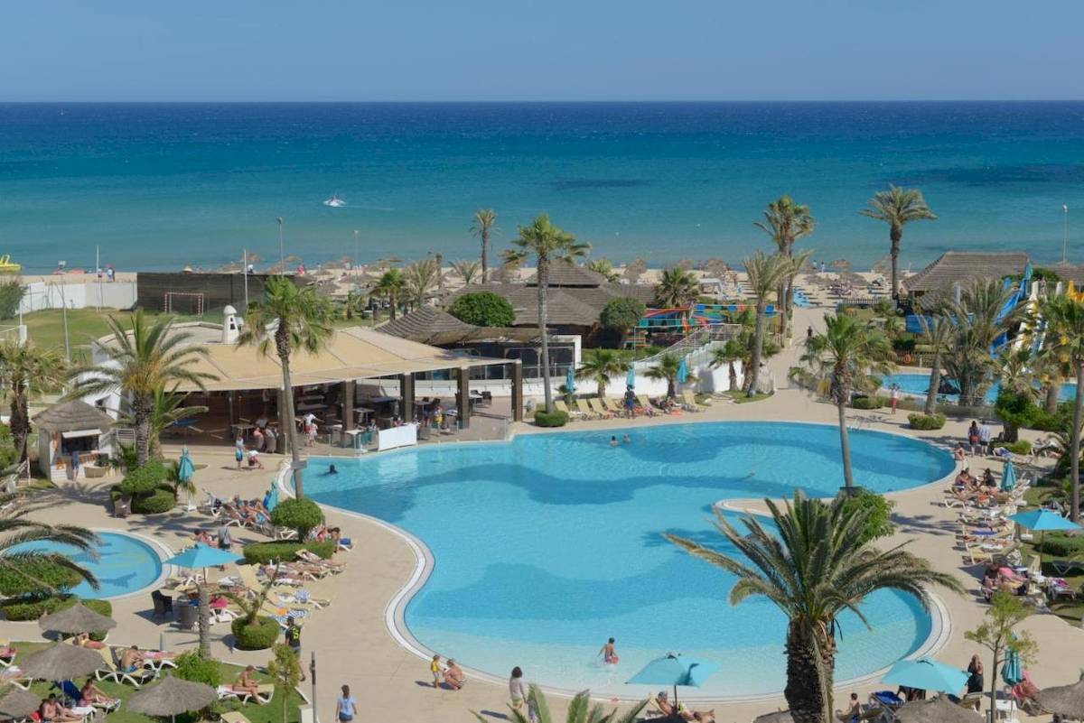 Nozha Beach & Spa Hotel