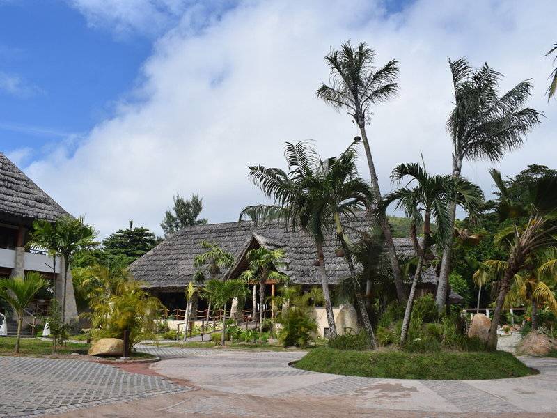 Les Lauriers Eco Hotel & Restaurant