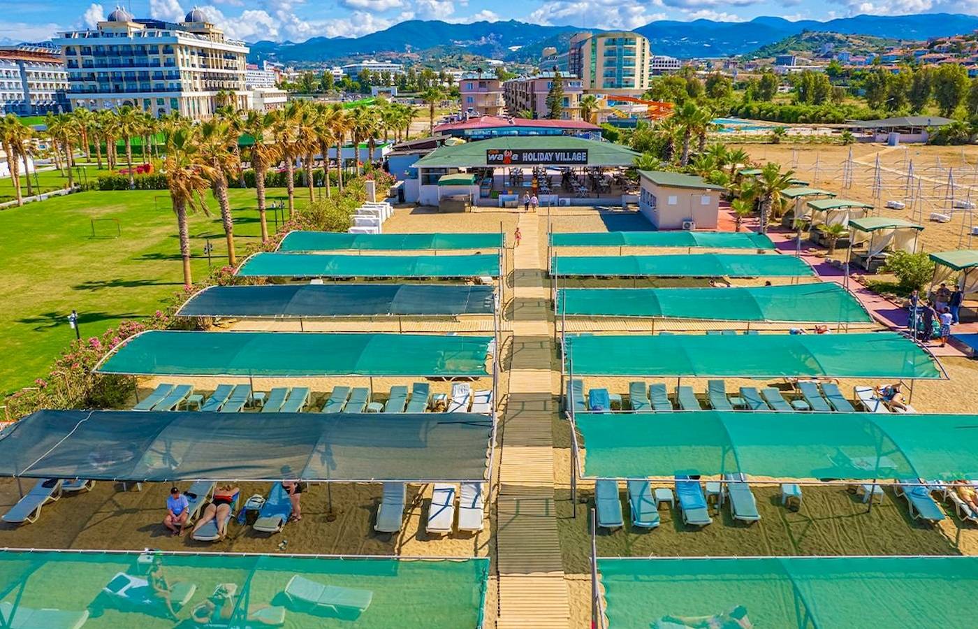 Club Wasa Holiday Village - Side
