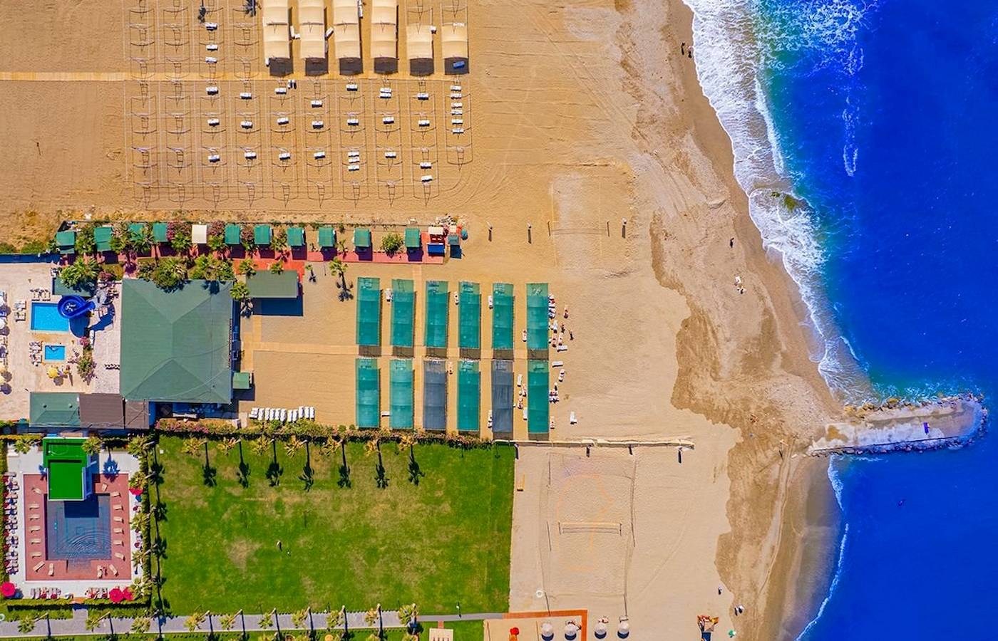 Club Wasa Holiday Village - Side