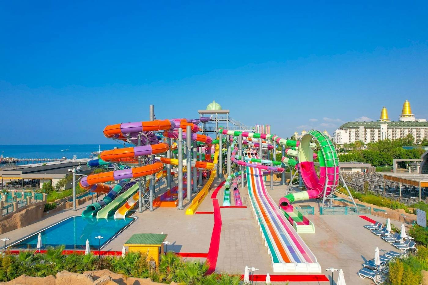 Außenansicht des Delphin Palace Hotels