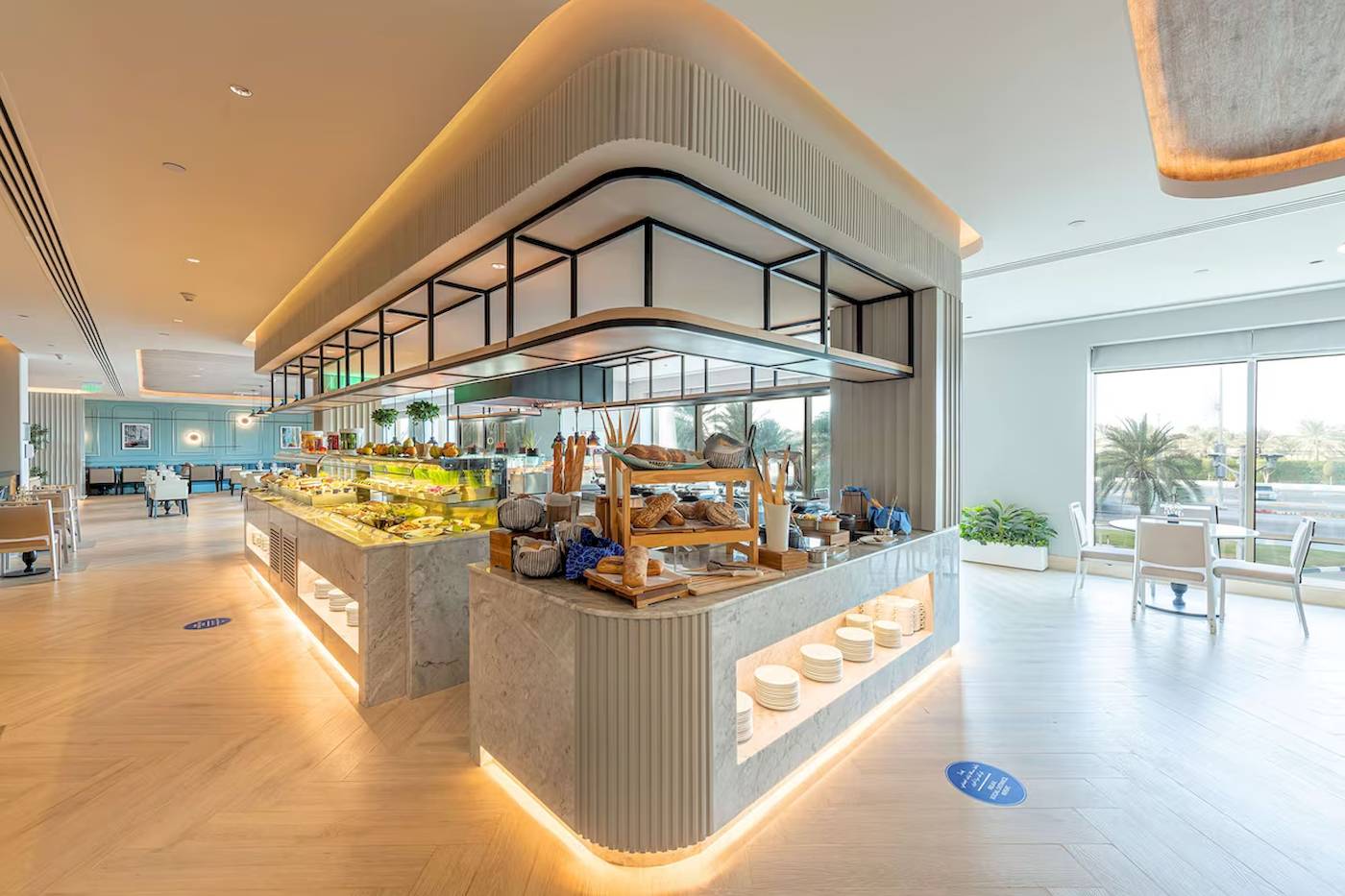 Buffet-Tisch im Radisson Blu Hotel & Resort, Abu Dhabi Corniche