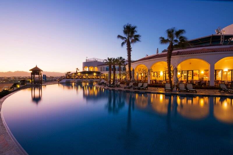 Reef Oasis Blue Bay Resort