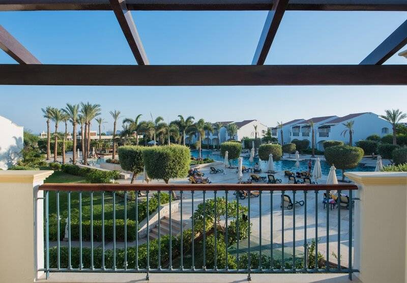 Reef Oasis Blue Bay Resort