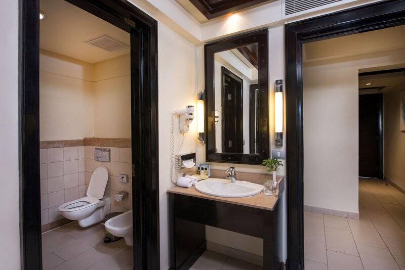 Reef Oasis Blue Bay Resort