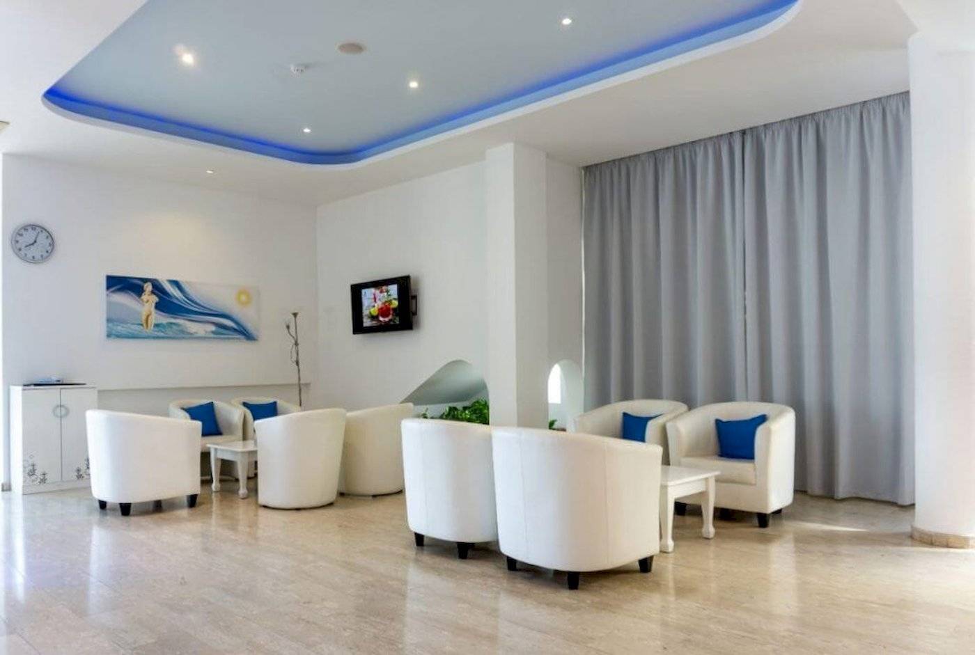 Anonymous Hotel Reception