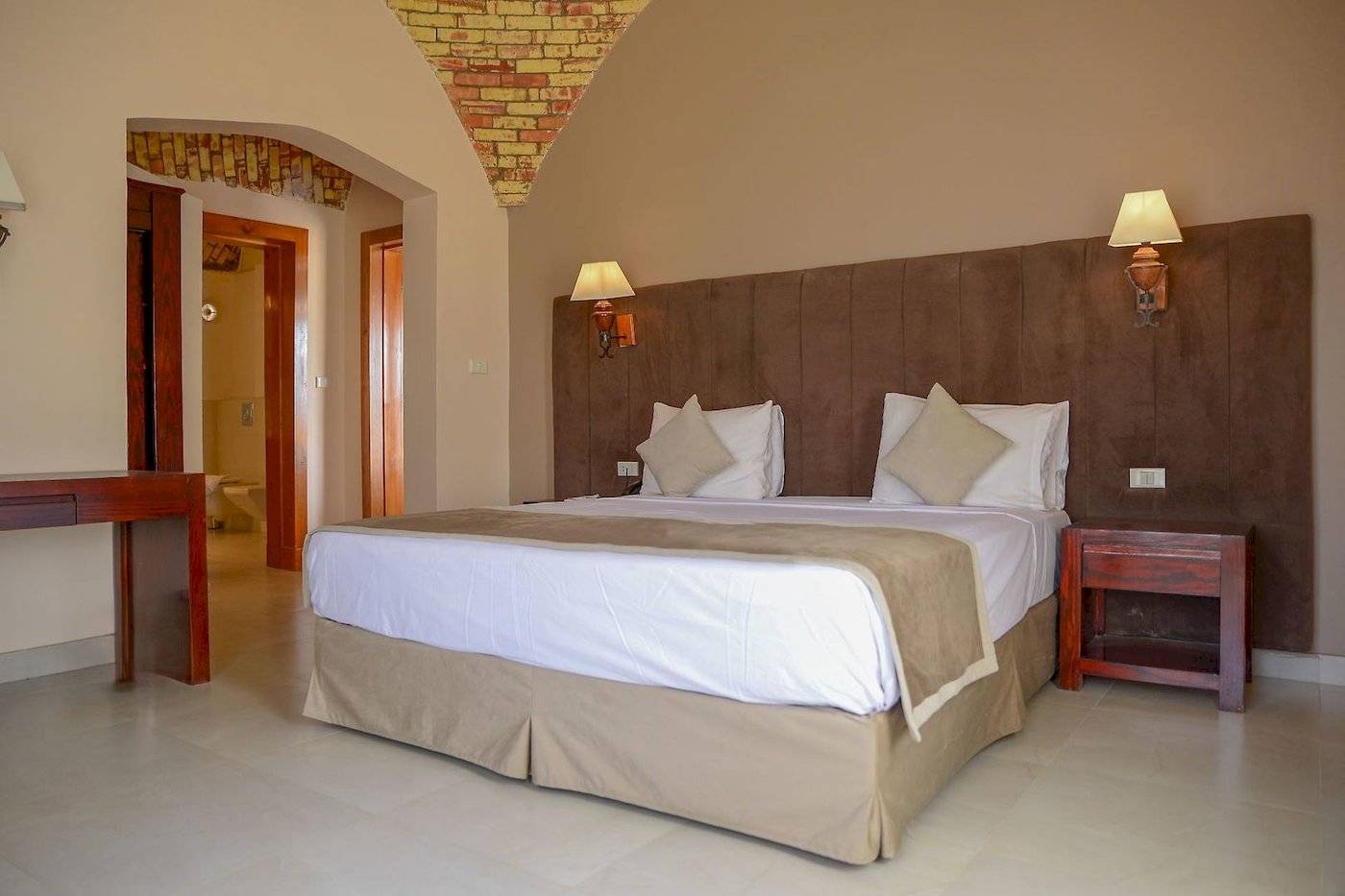Brayka Bay Resort