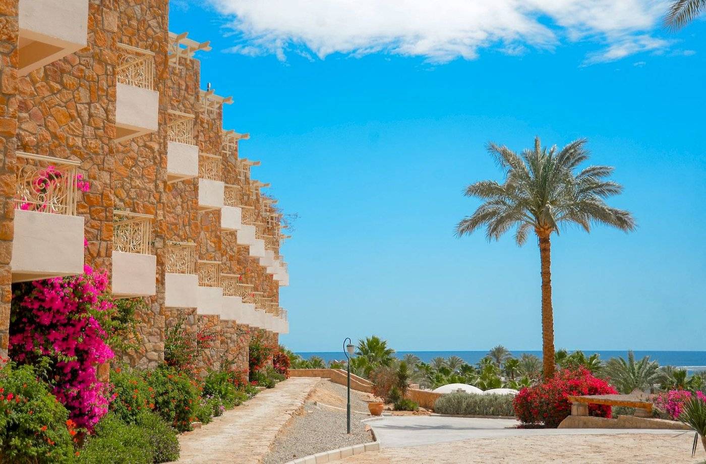 Brayka Bay Resort