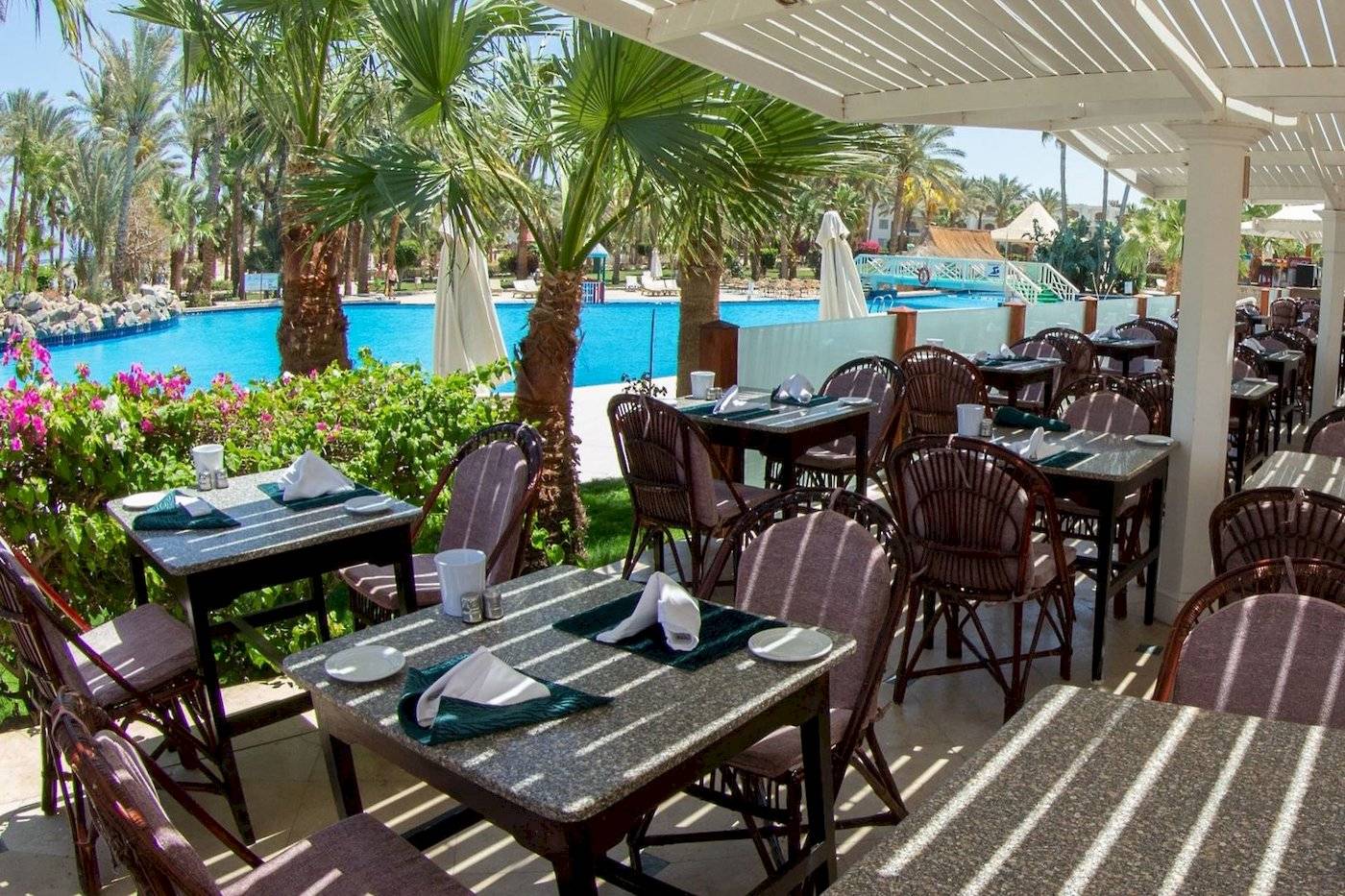 Brayka Bay Resort