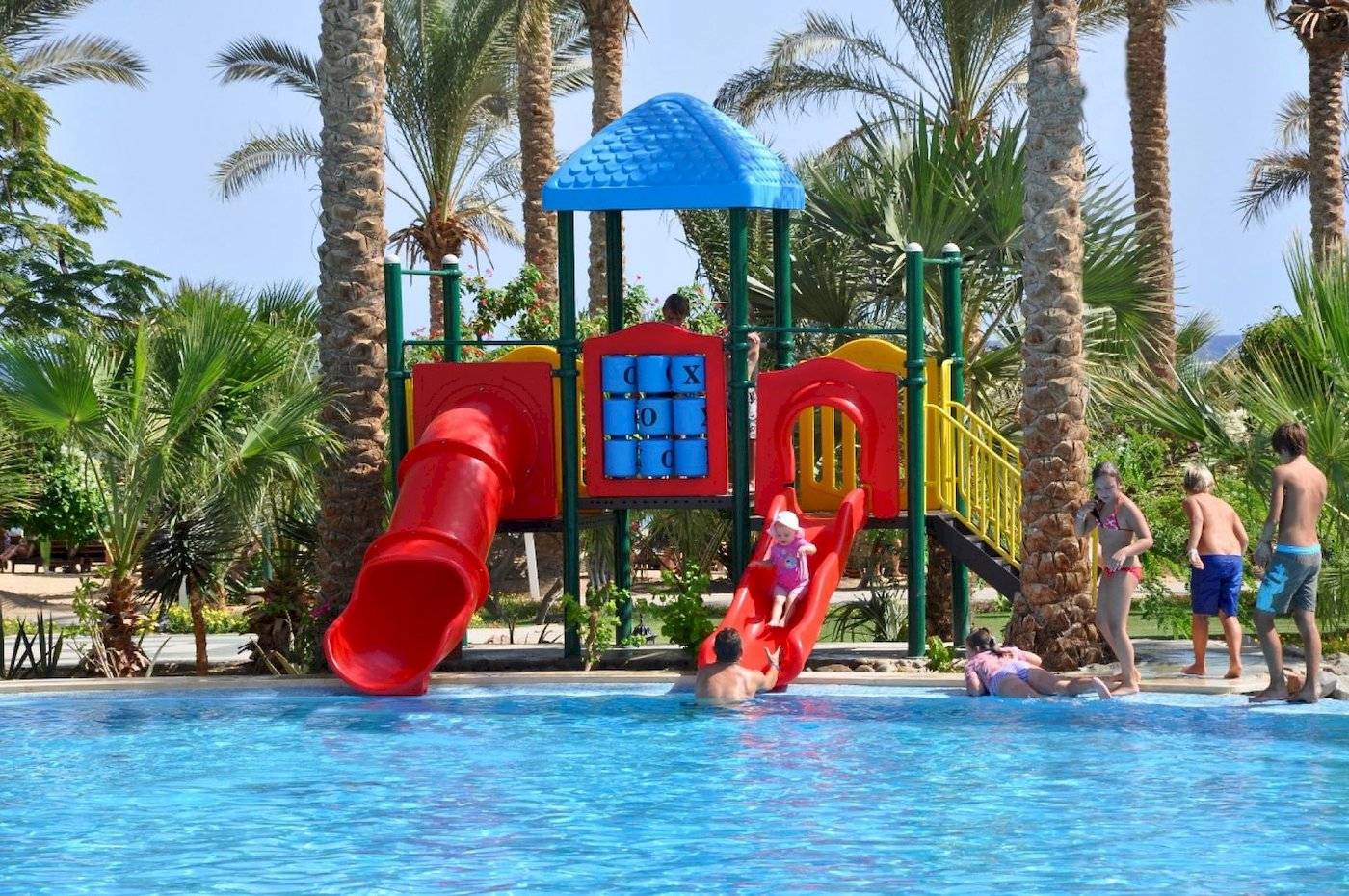 Brayka Bay Resort