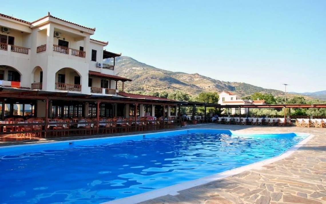 Kampos Village Resort in Samos