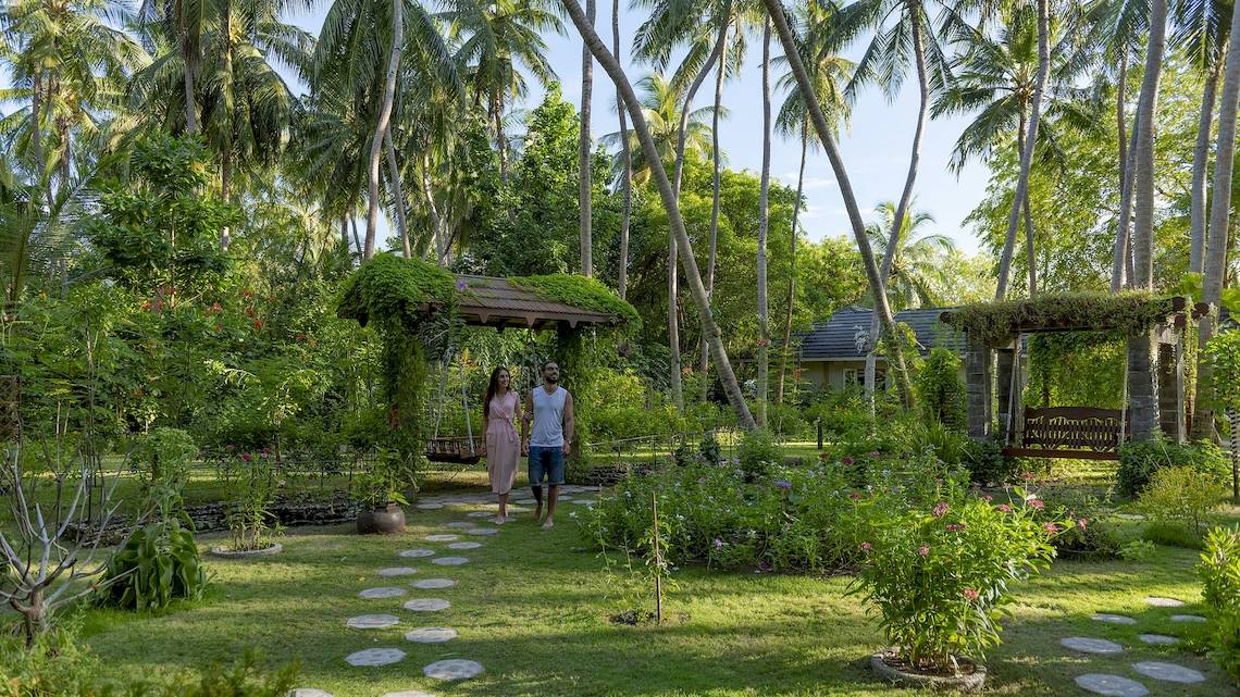 Royal Island Resort & Spa in Malediven, Garten