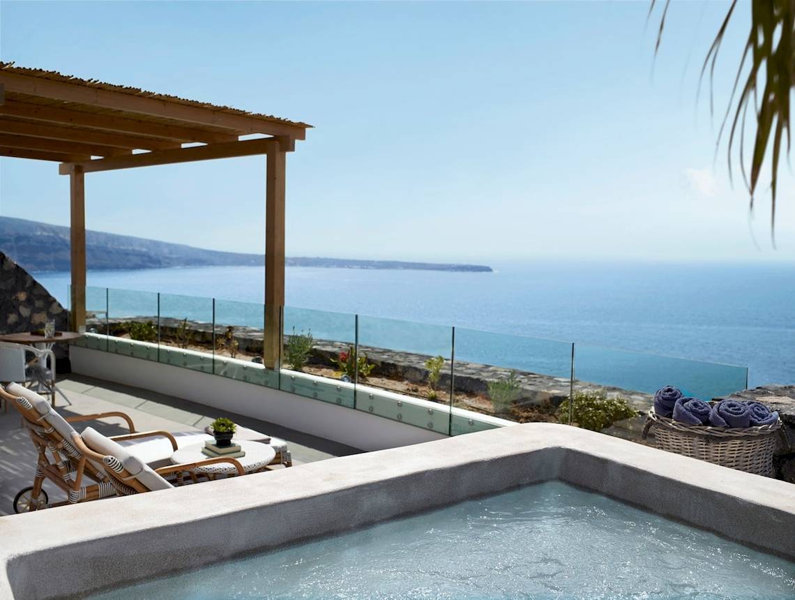 Santo Pure Oia Suites & Villas in Santorin