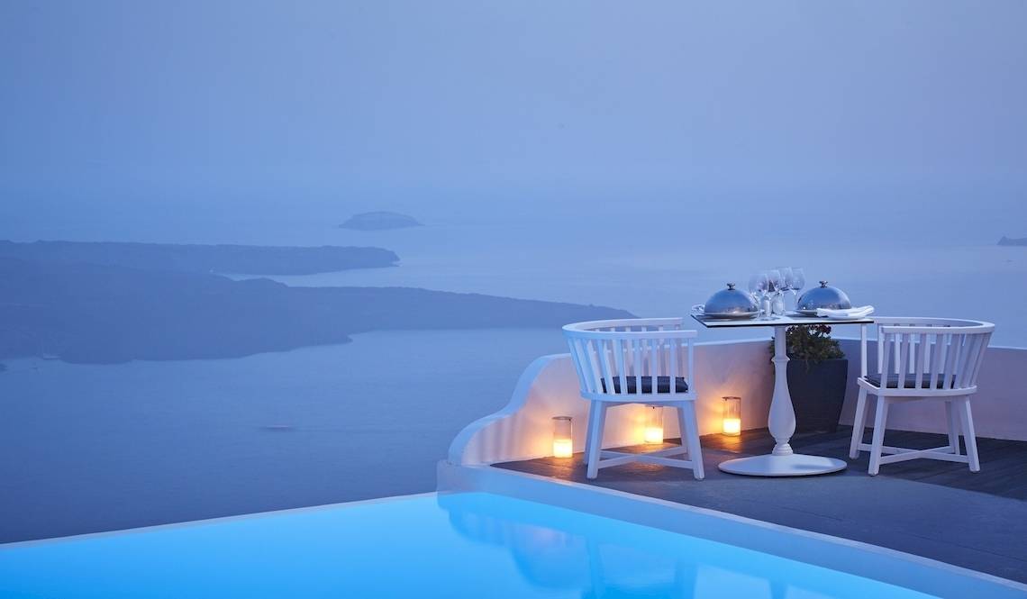 Katikies Chromata Santorini in Santorin