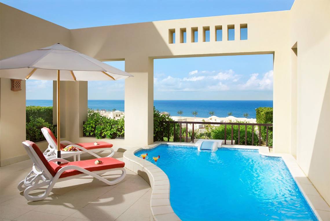 The Cove Rotana Resort in Ras al Khaimah, Deluxe-Zimmer Pool