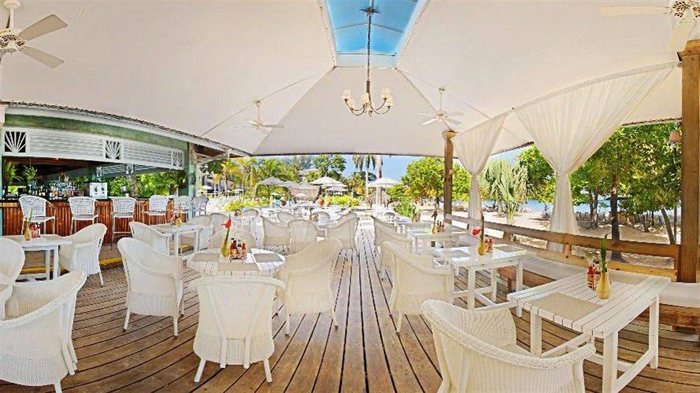 Couples Negril Hotel in Jamaika