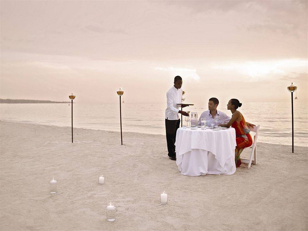 Couples Negril Hotel in Jamaika