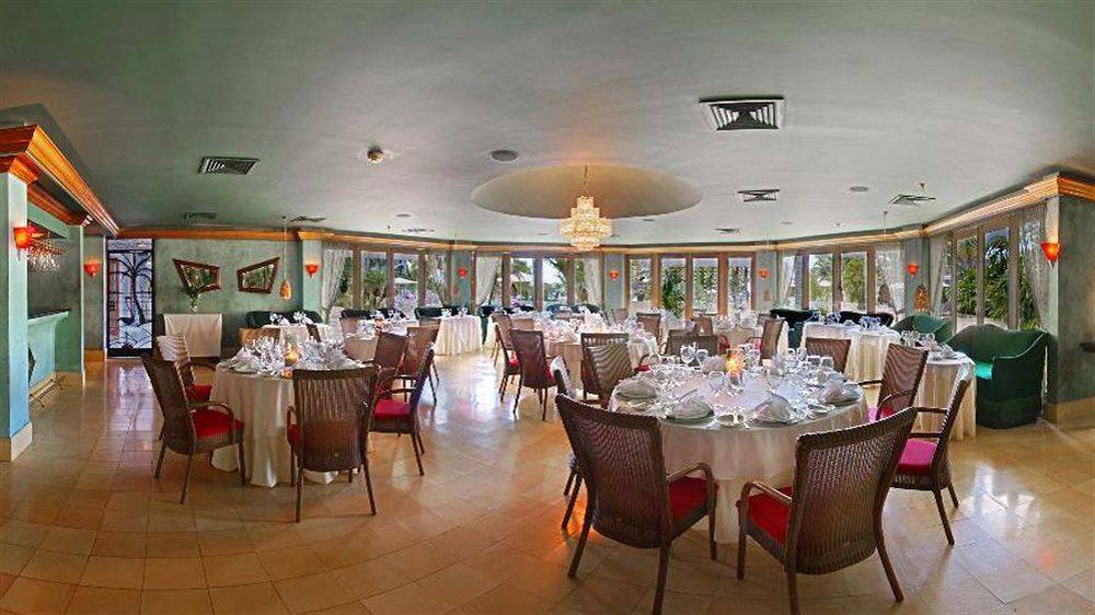 Couples Negril Hotel in Jamaika