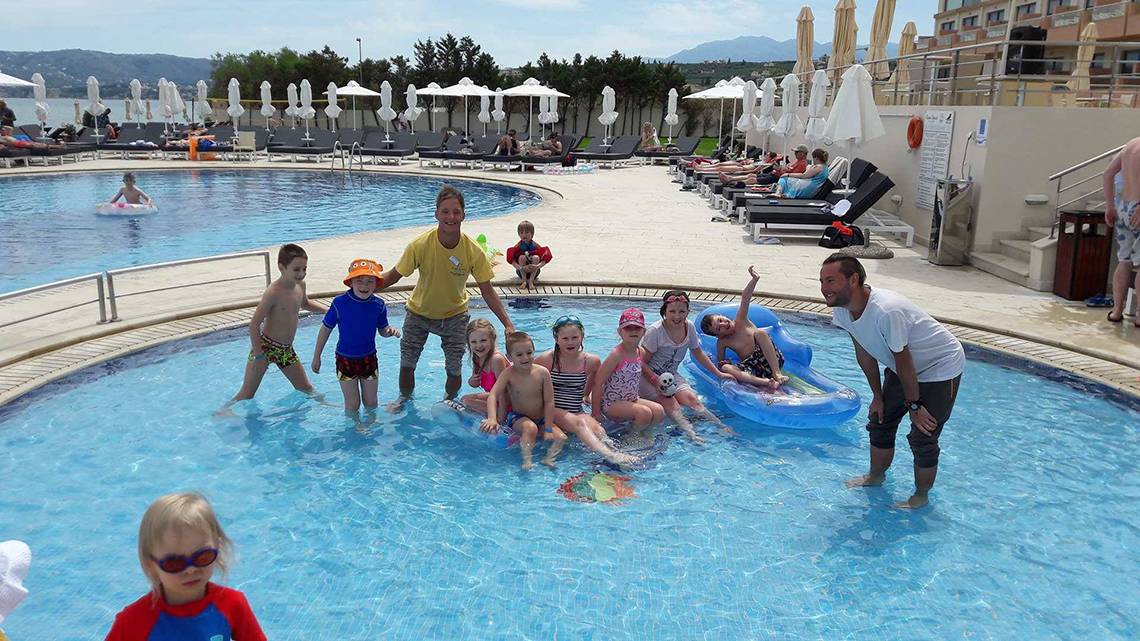 Kiani Beach Resort in Kreta, Kinder Sports Pool