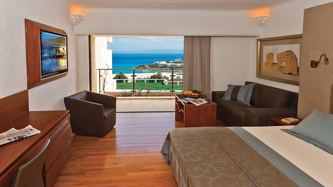 Porto Elounda Golf & Spa Resort in Heraklion