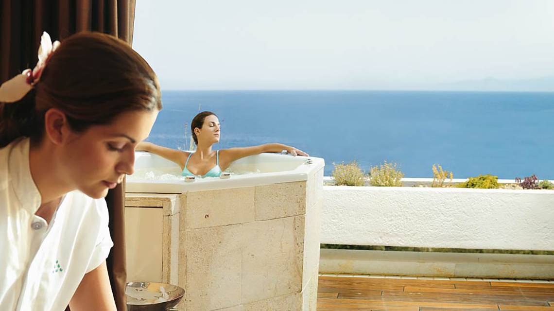 Porto Elounda Golf & Spa Resort in Heraklion