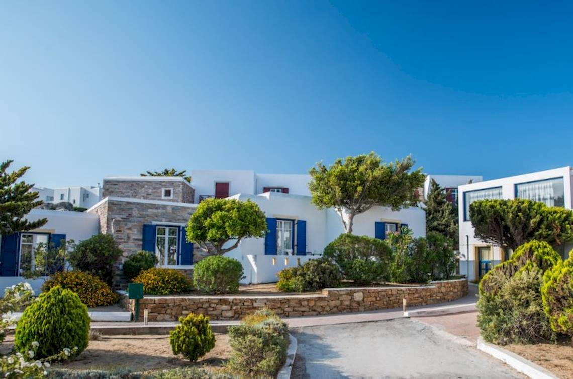 Naxos Palace in Santorin