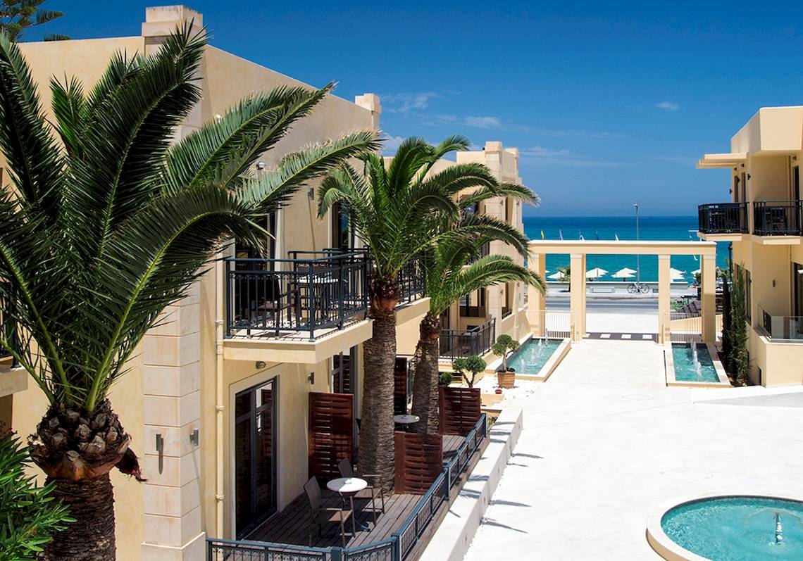 Atlantis Beach Hotel & Spa in Heraklion