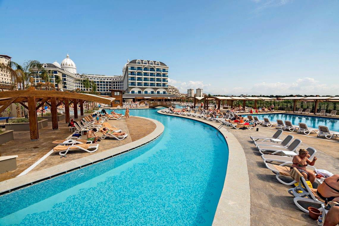 Adalya Elite Lara Hotel in Türkei, Pool