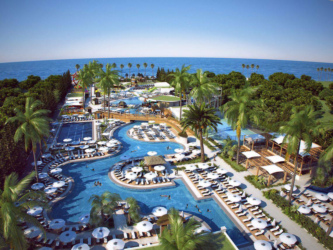 Adalya Elite Lara Hotel in Türkei, Aussenansicht, Pool
