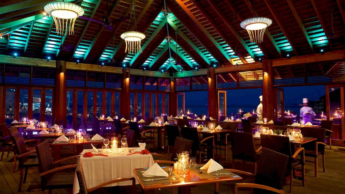 Kuredu Island Resort & Spa, Restaurant