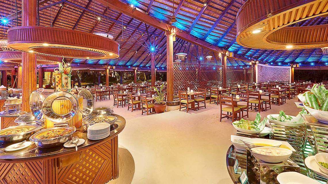 Kuredu Island Resort & Spa, Restaurant Buffet