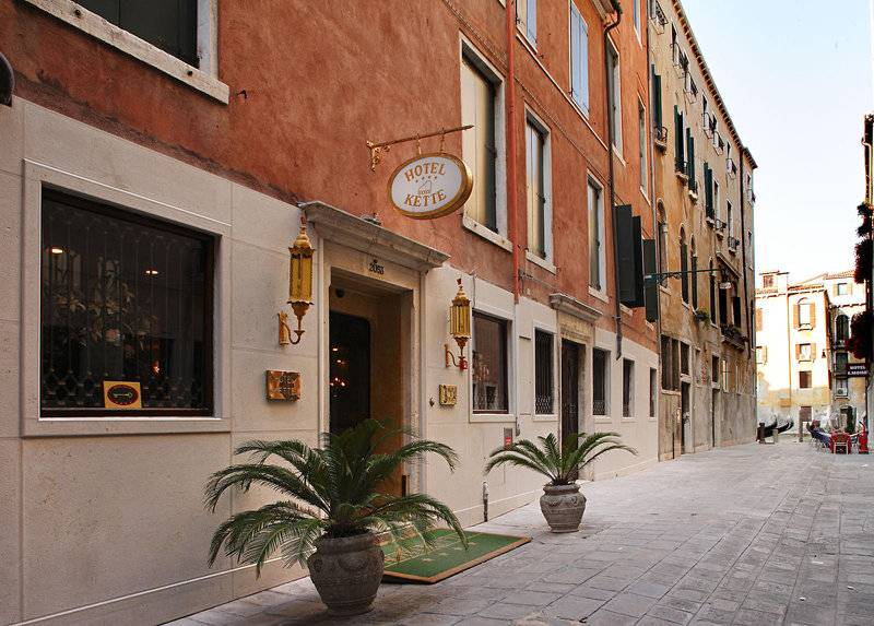 Kette Hotel in Venedig
