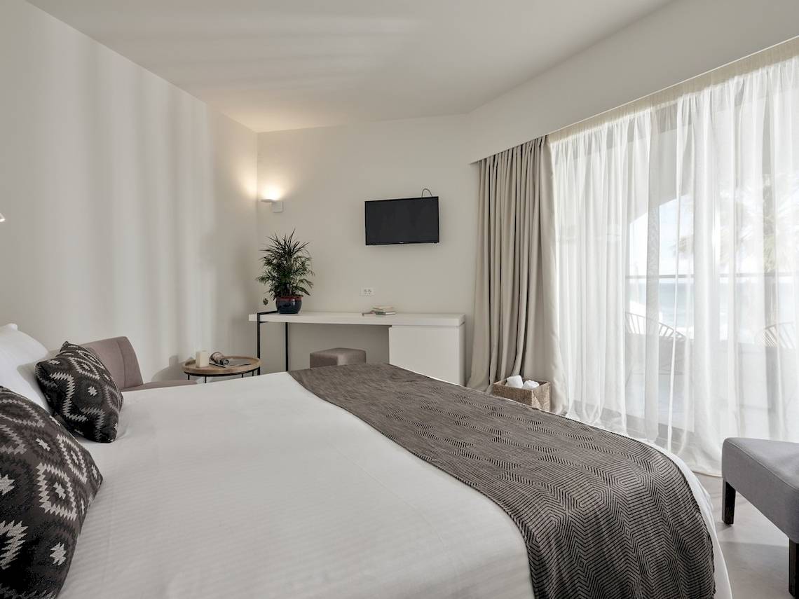 Caravel Hotel in Zakynthos