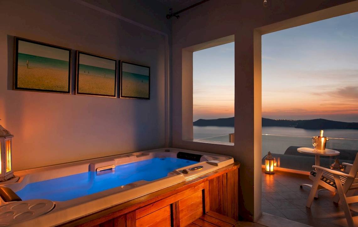 Andromeda Villas & Spa Resort in Santorin